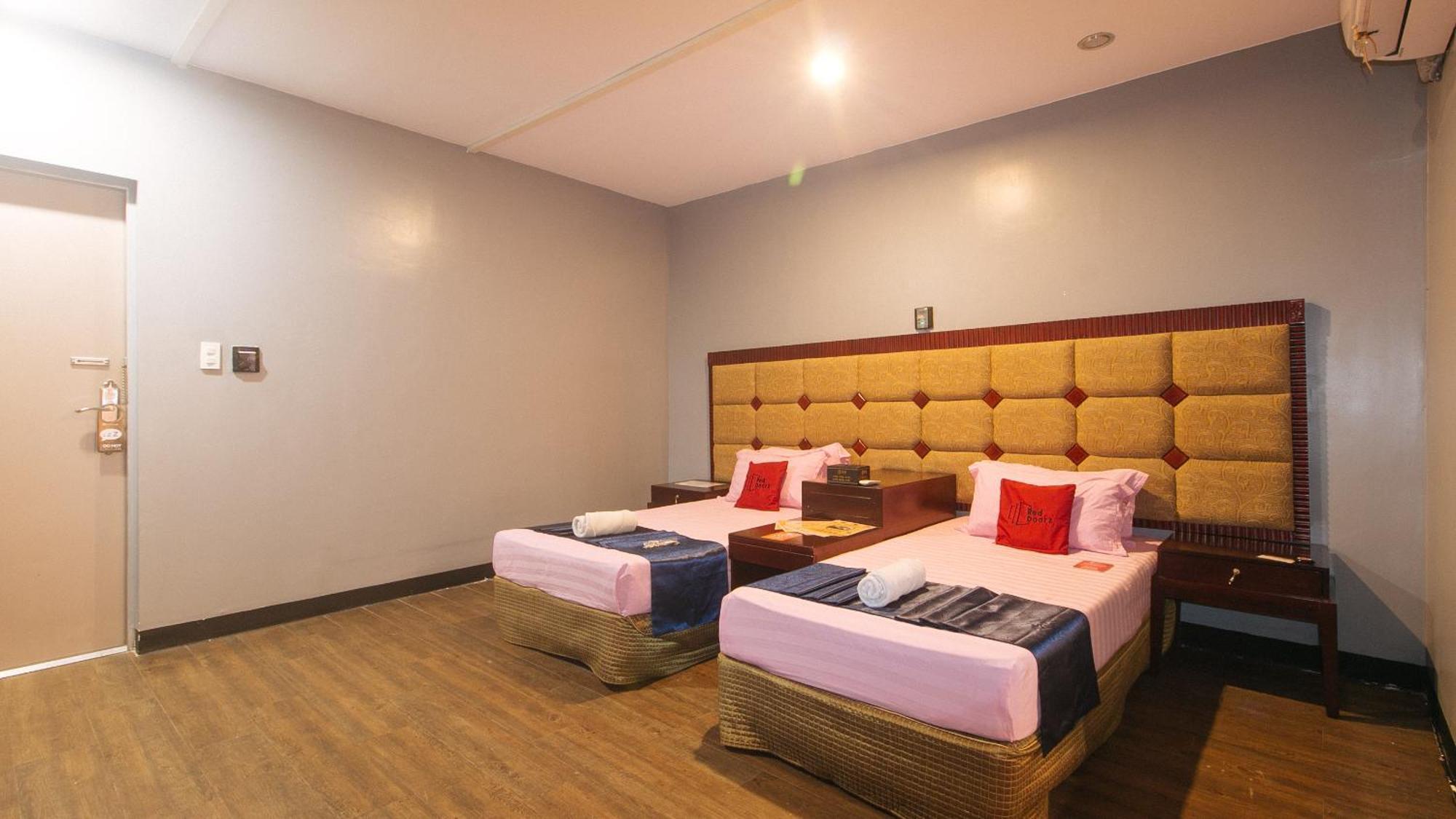 Reddoorz Premium At Jjimjbang Hotel Spa Manila Camera foto